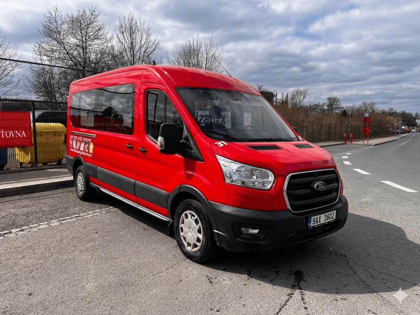 Ford Transit Mikrobus 2.0 TDCi L3H2